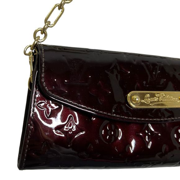 Louis Vuitton Sunset Boulevard Vernis Amarante envelope clutch removable strap - Picture 4 of 10